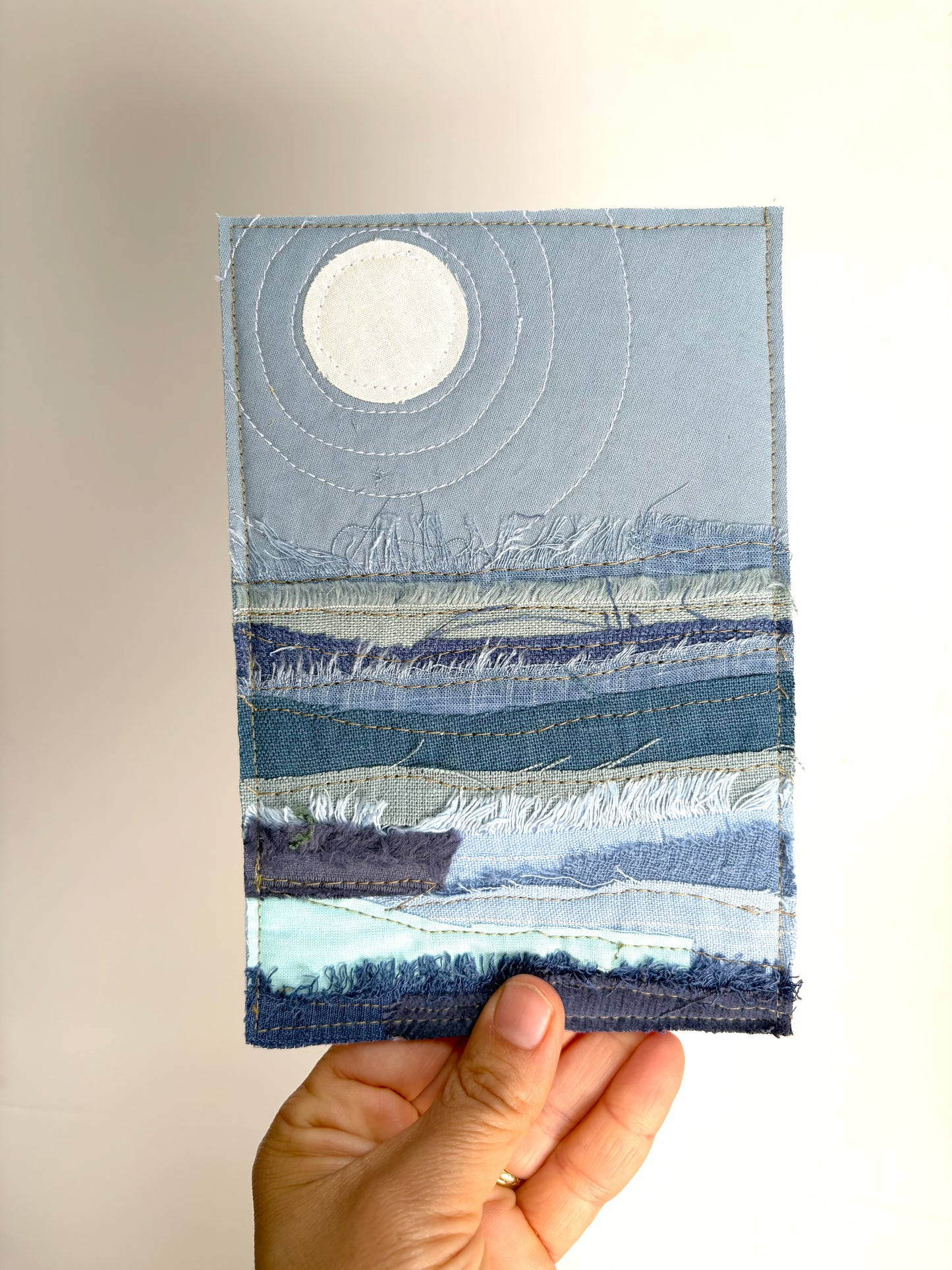 ירח לעת ליל