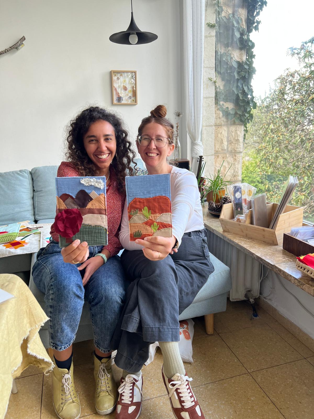 סדנת תפירה זוגית - יצירת תמונת בד נוף אישי