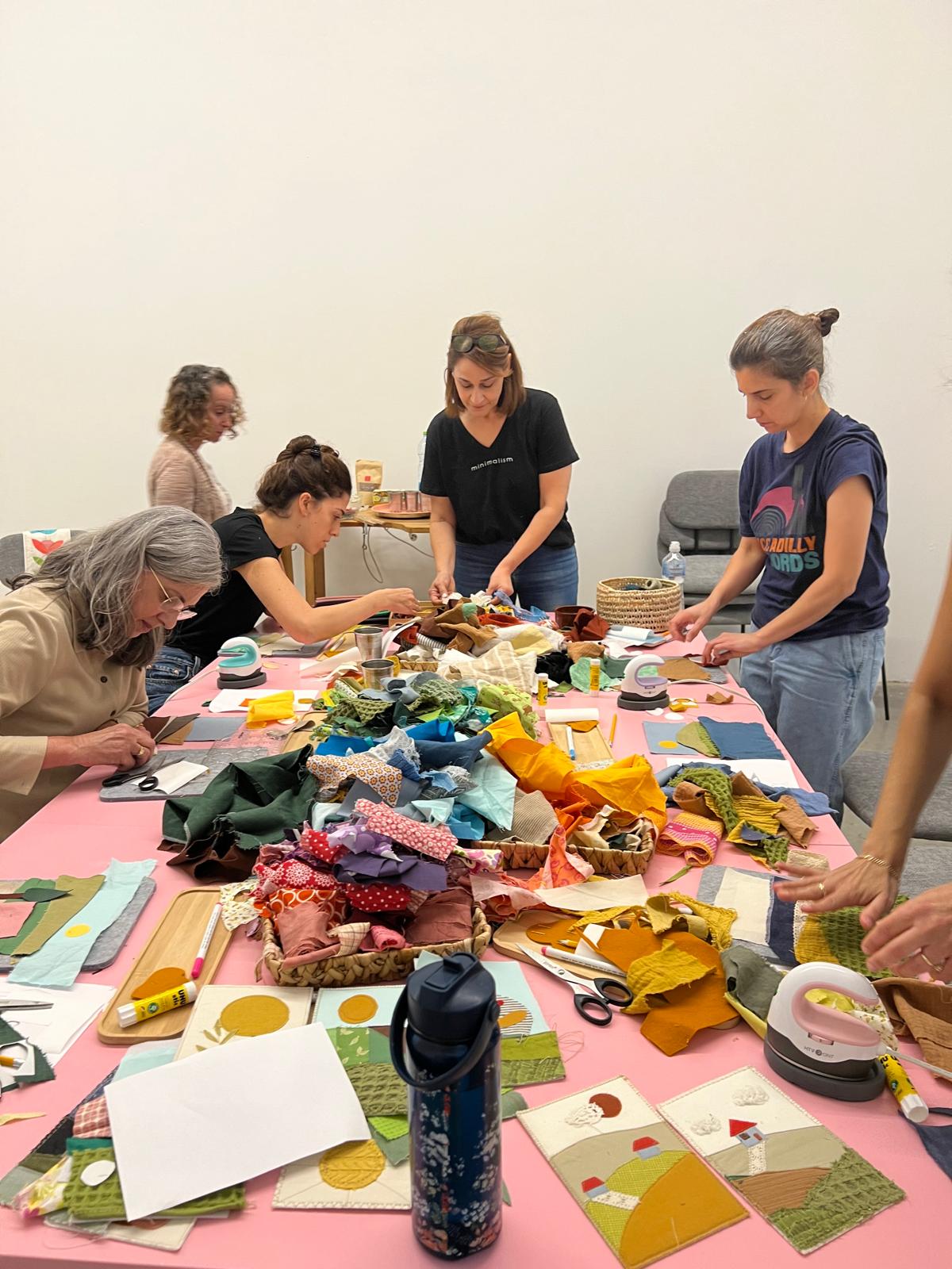 סדנת יצירת תמונת בד נוף אישי | בארות יצחק 8.5